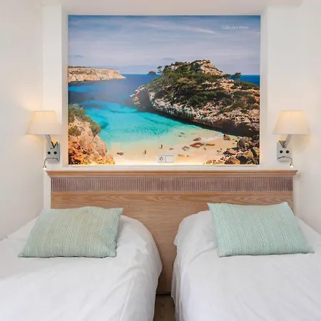 Apartamentos Playa Marina Cala Ferrera  Exterior photo